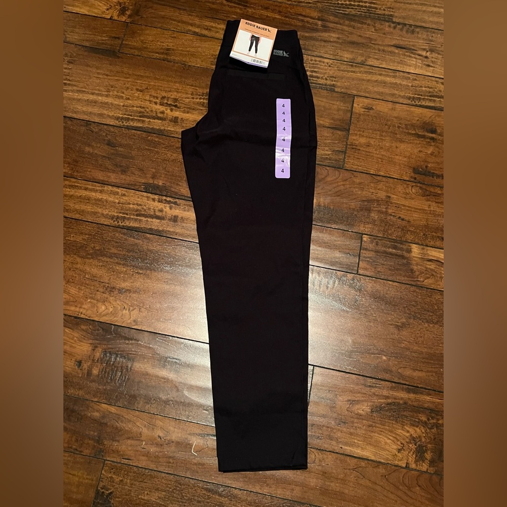 Eddie Bauer Women’s Horizon Street ankle pant